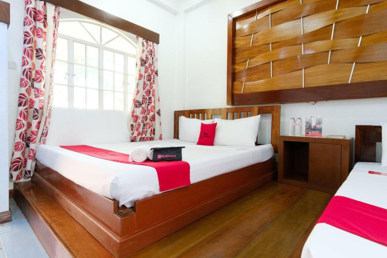 Reddoorz Premium @ Abueg Road Extension Puerto Princesa Dış mekan fotoğraf