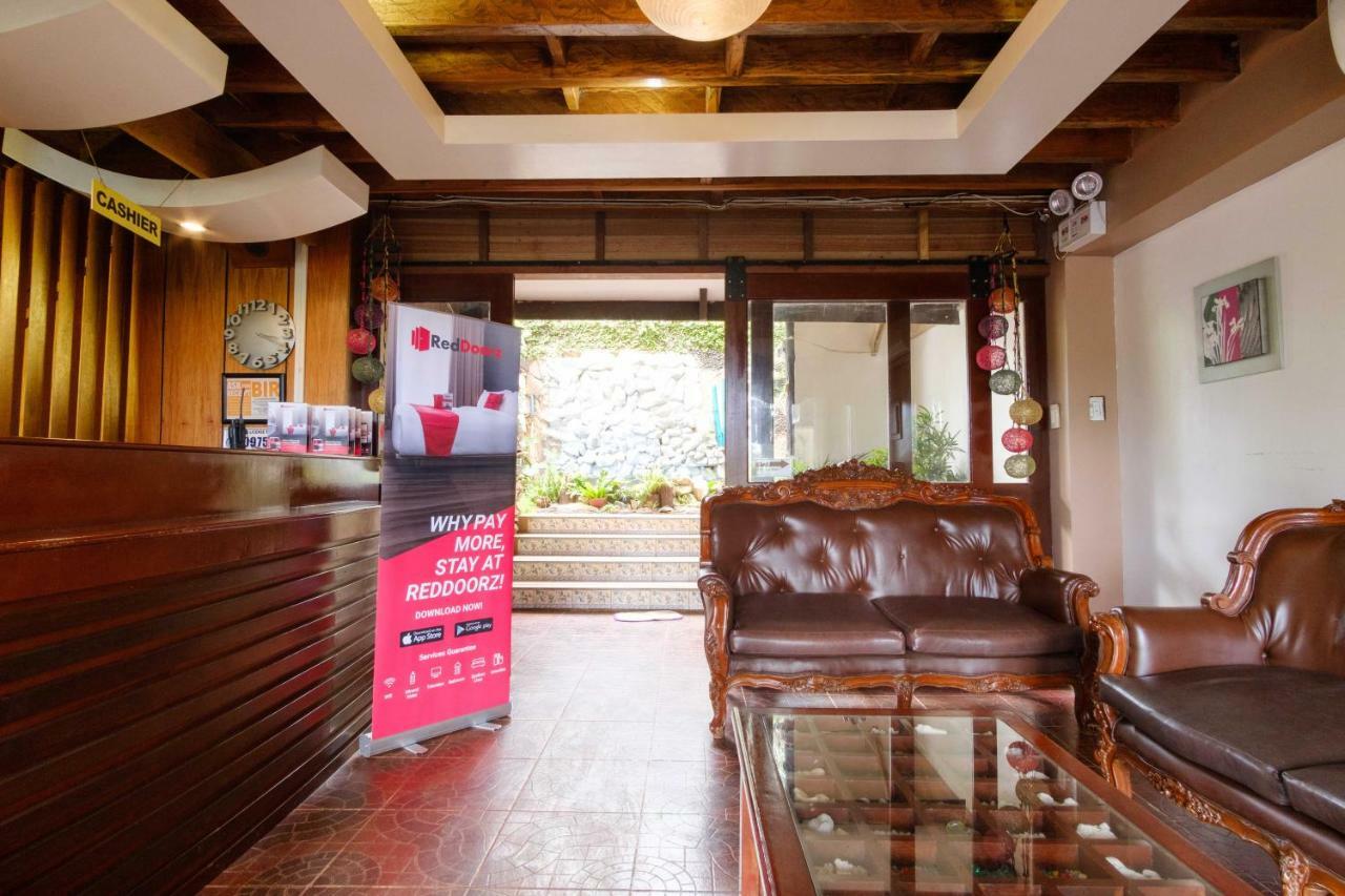 Reddoorz Premium @ Abueg Road Extension Puerto Princesa Dış mekan fotoğraf